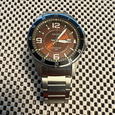 Casio Men s Analog Quartz Watch 50m WR Date Brown Dial Steel Bracelet 43mm