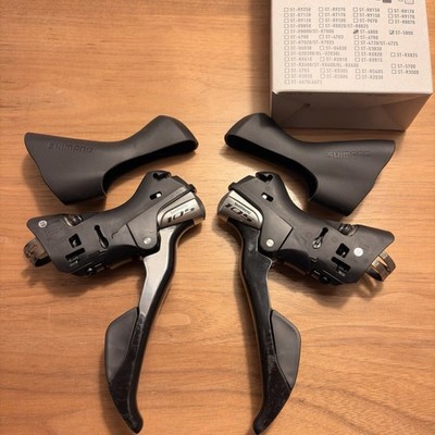 Shimano 105 ST-5800 2 x11 Shifters Pair Brake Levers STI New Bracket Covers