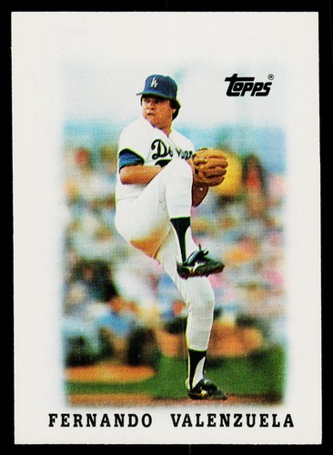 Fernando Valenzuela #54 1988 Topps Mini League Leaders card