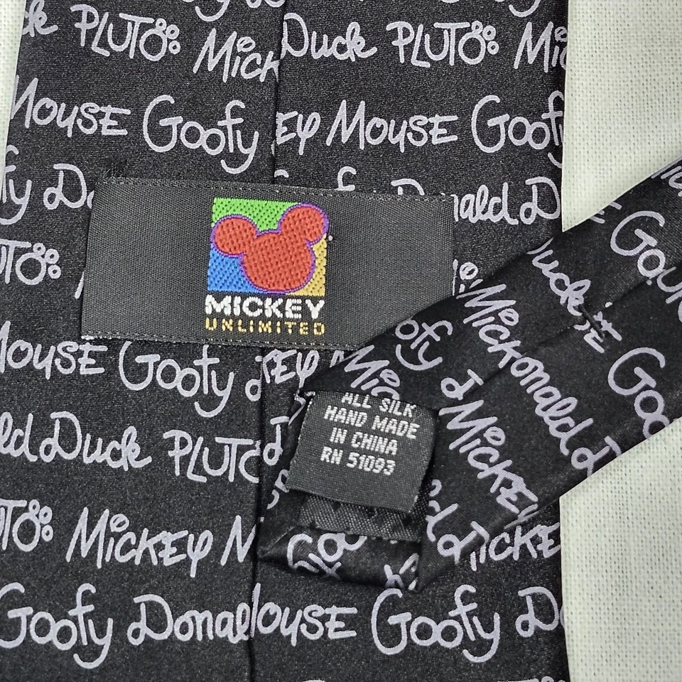 Corbata de seda Disney Mickey Unlimited Mickey Goofy Donald Pluto negra novedad Foto 2 de 4