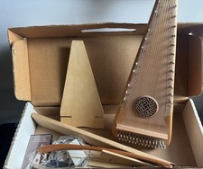 Vintage Unicorn Strings Bowed Psaltry with accessories  bow In Box Dulcimers