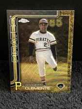 Roberto Clemente 2025 Topps Gilded Gold Wave Refractor /75 Pittsburgh Pirates