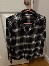 Flannel Women's Black and White Croft and Barrow SZ Medium