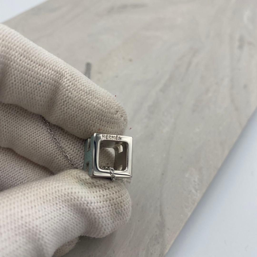 Excellent Condition HERMES Silver Cube Necklace 9… - image 5