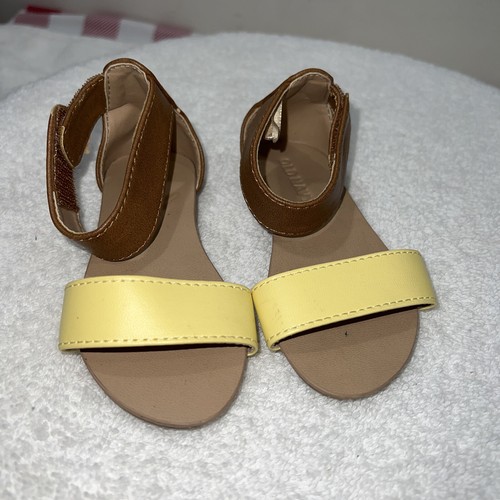yellow sandals size 5