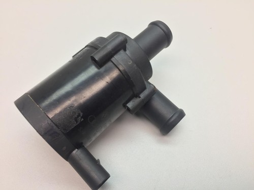 1K0965561B VW Passat 3C T5 GP Skoda Superb Original Zusatzkühlmittelpumpe /012