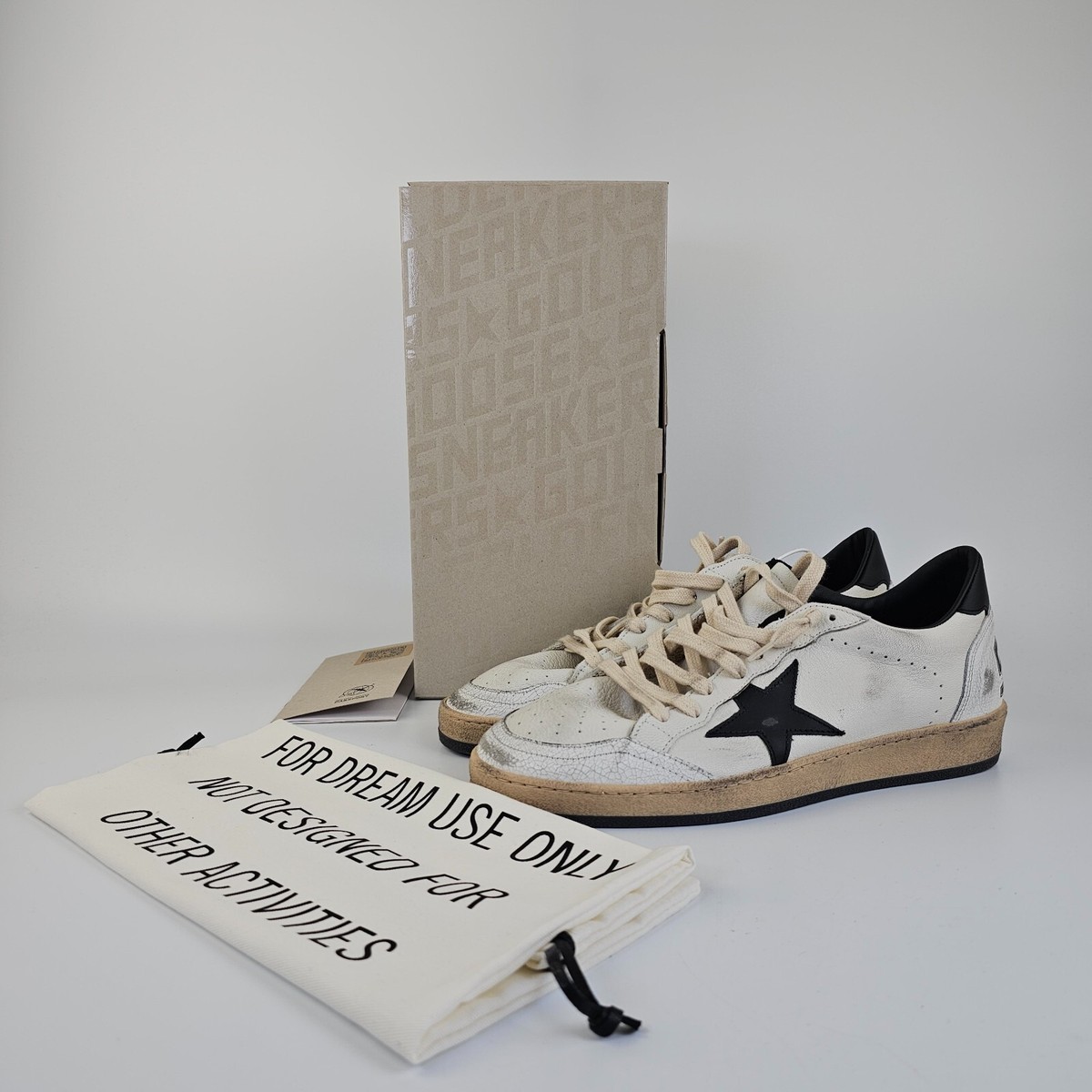 GOLDEN GOOSE Ball Star Men's White/Black Leather Low Top