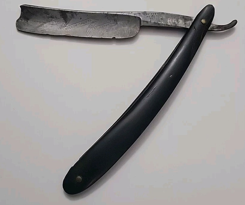 Antique George Wostenholm IXL Straight Razor 7/8 inch The hollow