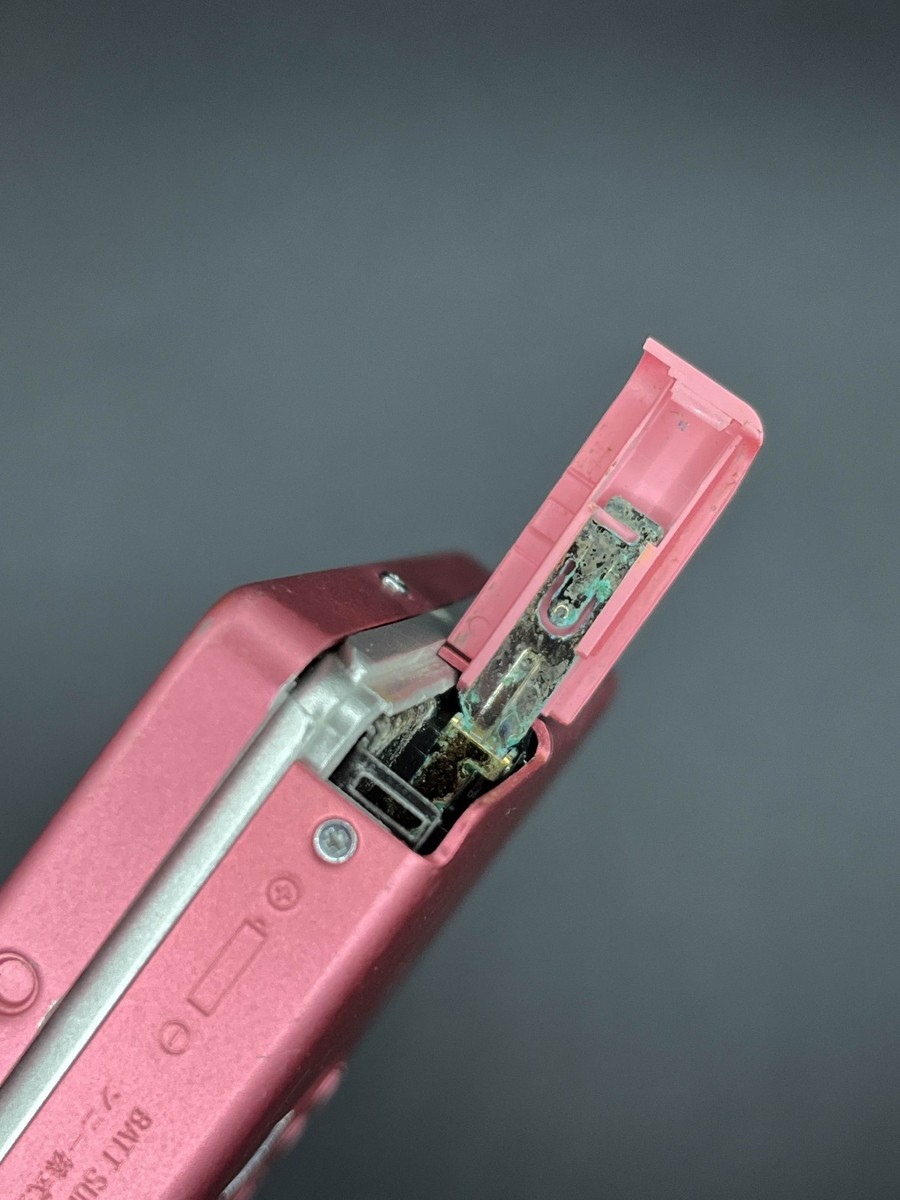 Sony Cassette Walkman WM-EX633 Pink Portable Audio Player