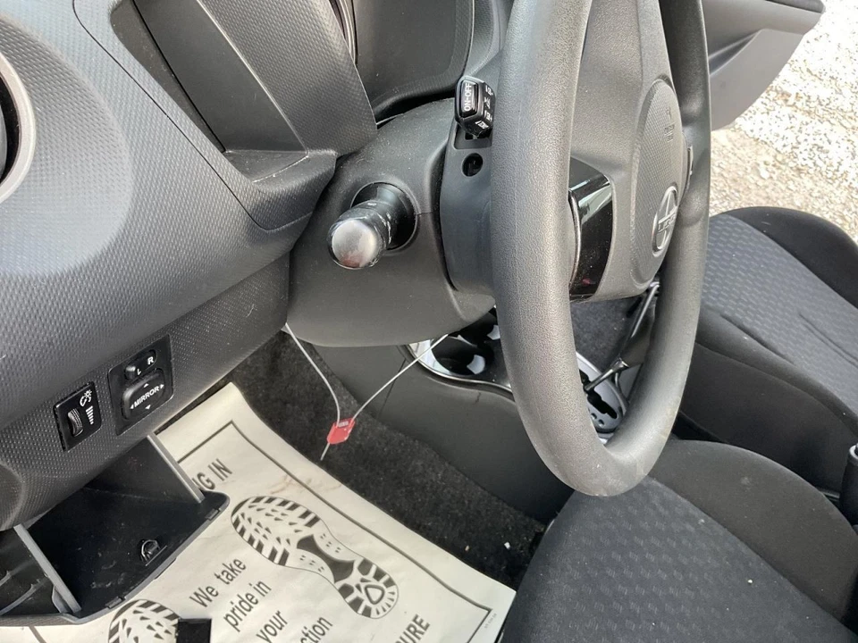 Steering Column Floor Shift Fits 08-11 SCION XD 5179677 - Image 2 of 4