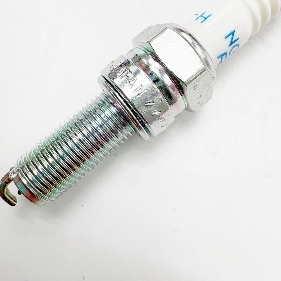 8pcs New Spark Plugs for Maserati Quattroporte GranTurismo GC 239242 - Image 4 of 4