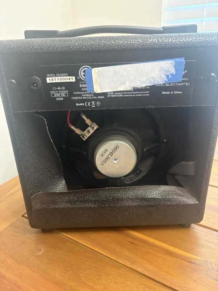 Amplificador de guitarra eléctrica de estado sólido Epiphone Electar 10 PROBADO Foto 2 de 3