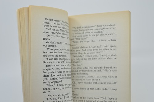The Baby Sitters Club - Hello, Mallory #14 Ann M. Martin - Picture 3 of 3
