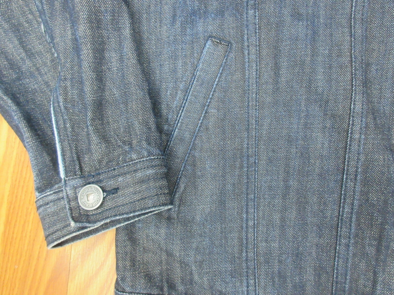 Picture 2 of 5
