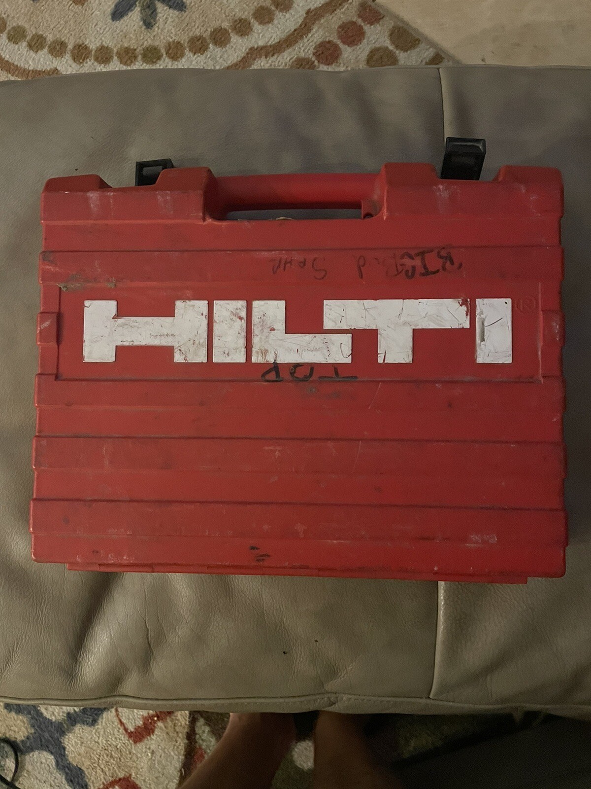 Picture 1 of 4