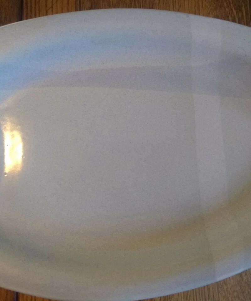 Plato grande para servir pescado azul claro Foto 3 de 4