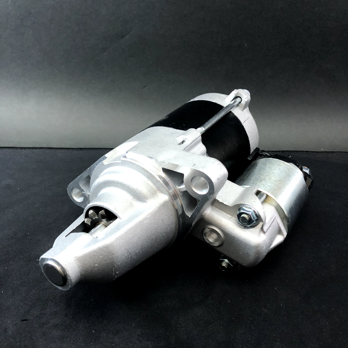 BRAND NEW AFTERMARKET STARTER FOR BRIGGS & STRATTEN VANGUARD