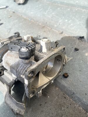 1991 BMW E30 318is M42 Throttle Body Assembly 13541739241 for sale 