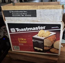 Vintage Toastmaster 2 Slice Pop-up Brown And Chrome  Toaster Model B705