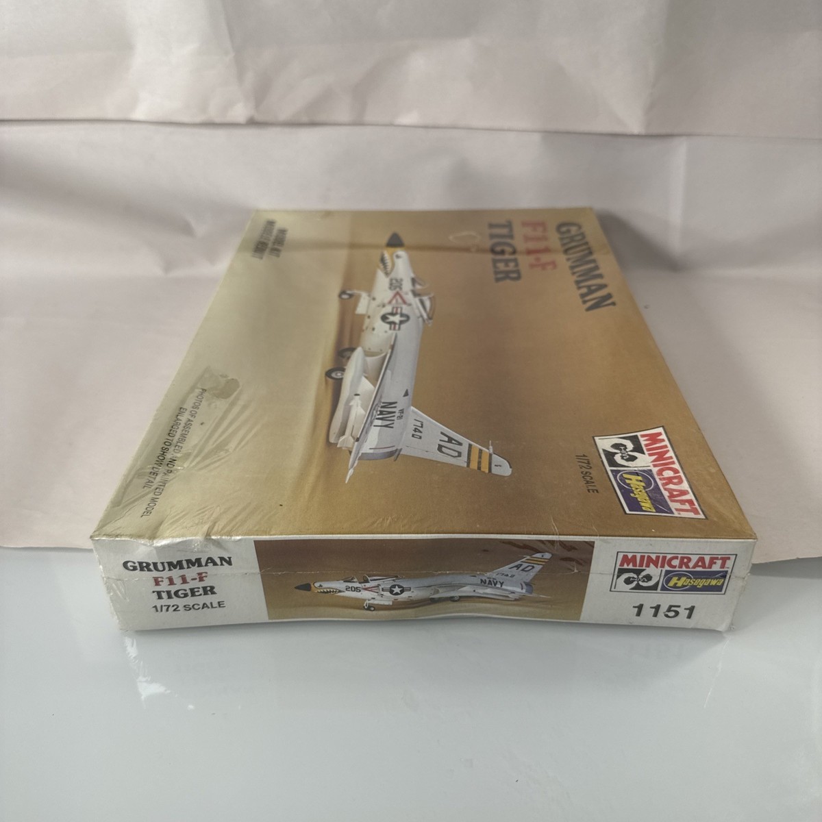 Hasegawa Minicraft 1/72 Grumman F11-f Tiger USN VF Blue Angels Kit