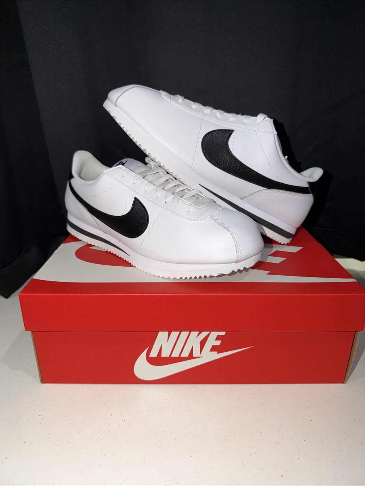 Nike Cortez Leather White Black DM4044-105 Men Shoes Sz 11 New W Box Skate