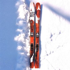 Atomic vangage 95 skis, marker squire 11 bindings.