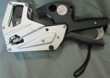 Towa one line sticker applicator label gun #1