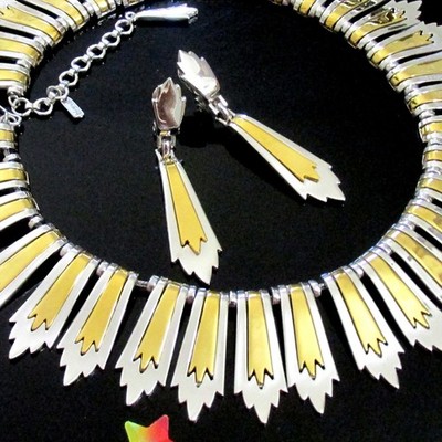 VTG RUNWAY RARE BOOK PC MONET EGYPTIAN SILVER/GOLD ''COLLETA'' NECKLACE EARRINGS