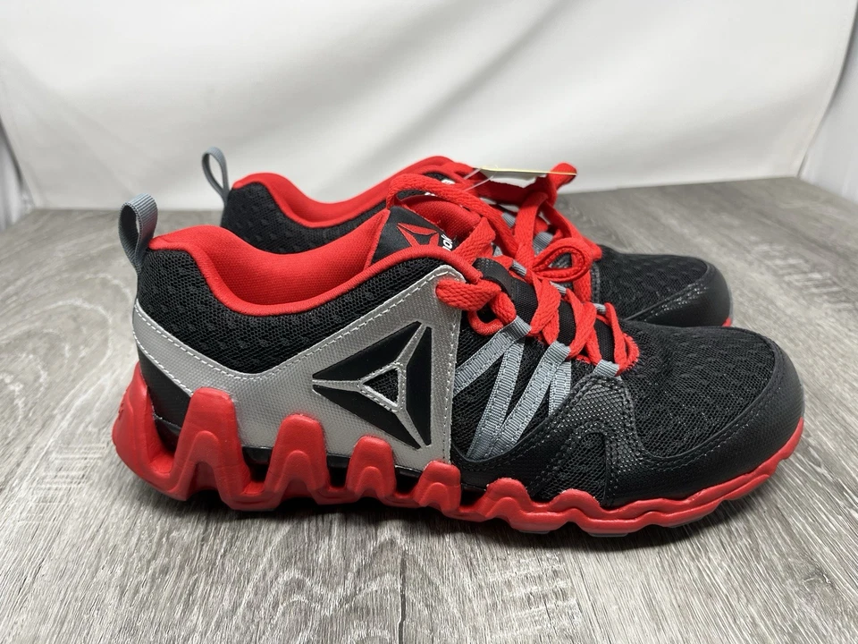 Reebok Zigtch Big n Fast BD3907 Zapatos para Correr Tenis Niños Talla 5 Rojo y Negro Foto 3 de 4