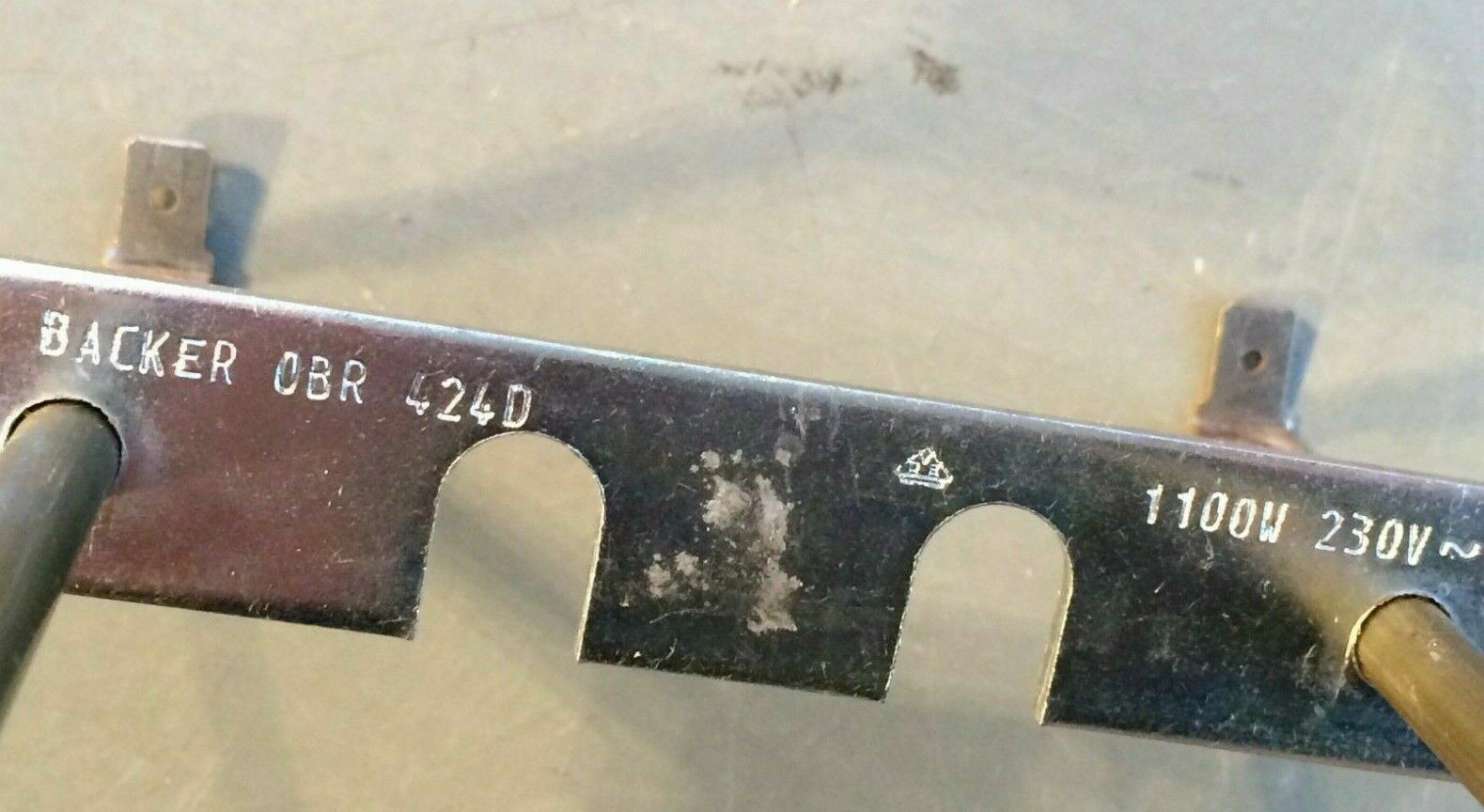 LOGIK LBFANX14, LBFANW14 LBFANB14 OVEN BASE BOTTOM ELEMENT 1100w