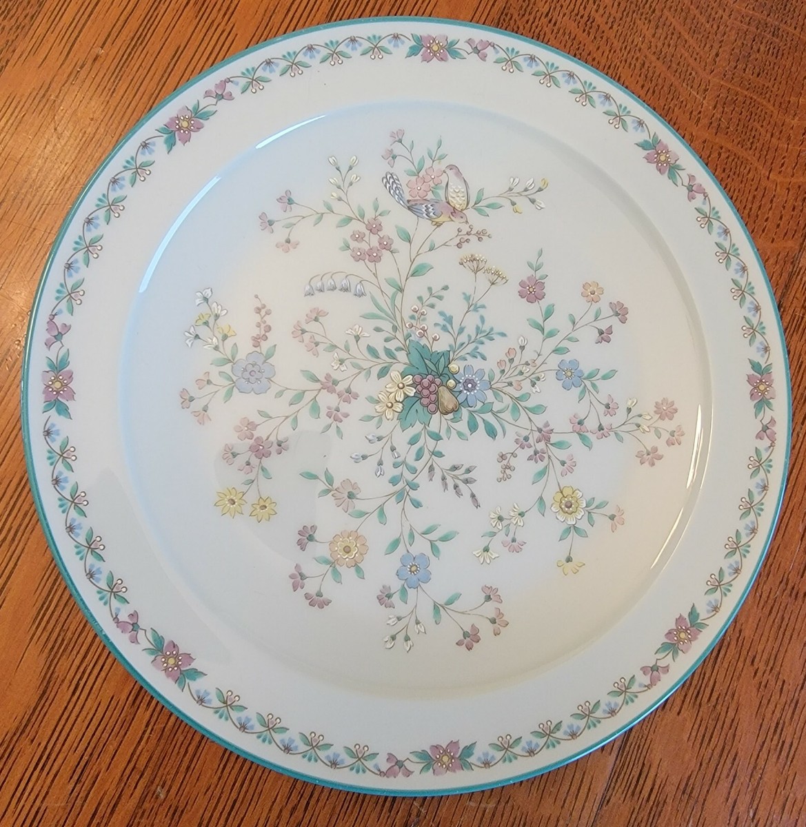 Noritake Paradise Green 8223 W80 8 1/2” Plate. Botanical