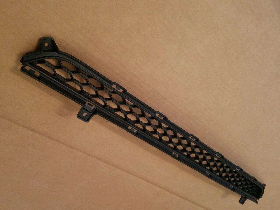 Se adapta a KIA SORENTO 2011-2013 parachoques delantero centro inferior rejilla inserto NUEVO Foto 3 de 4