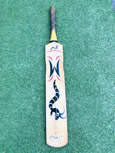 TOTR Echtholzwurm Premier Torch Kevin Pietersen Cricketschläger aus Mahagoni
