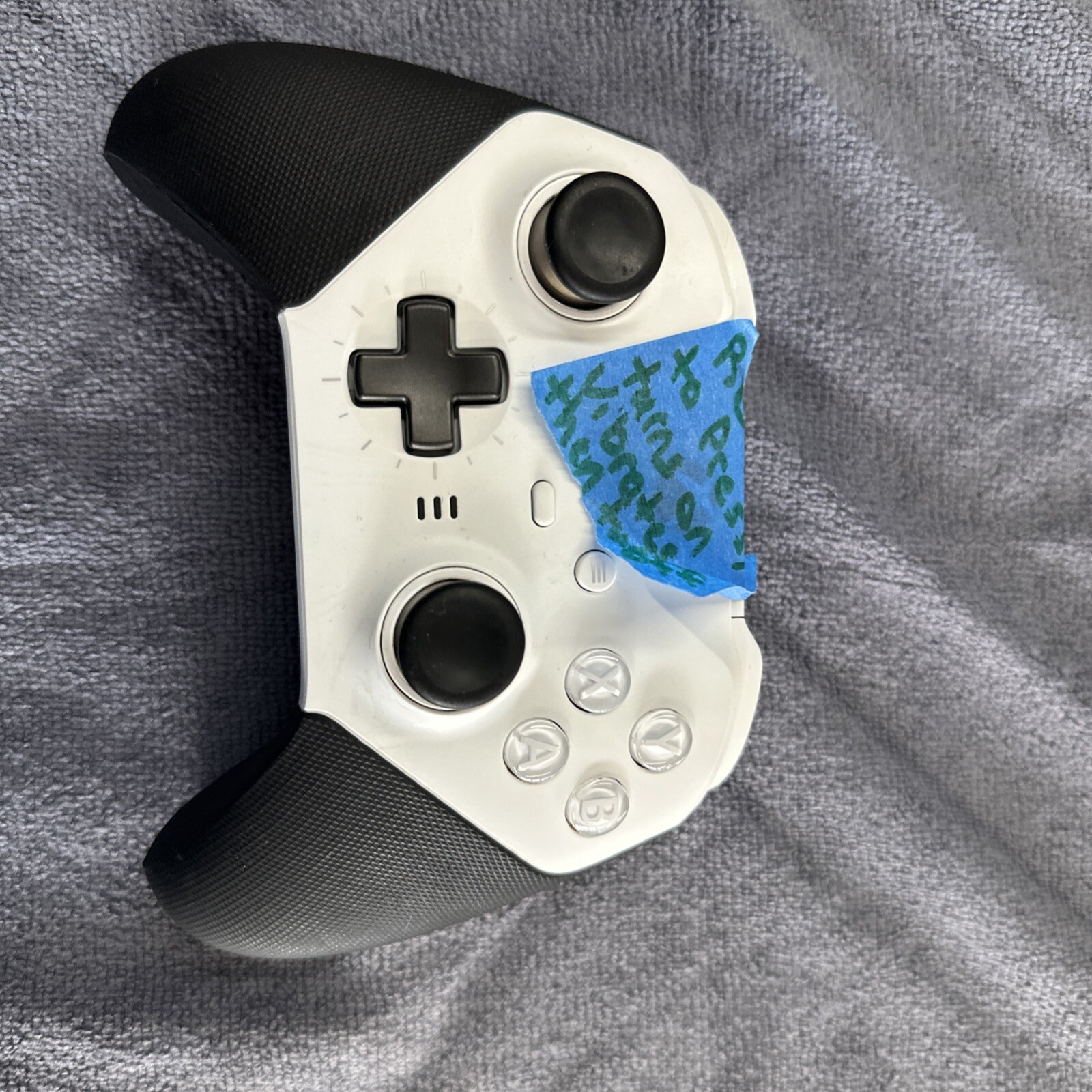 Microsoft Elite Series 2 Wireless Controller - Core (White) (only Parts)