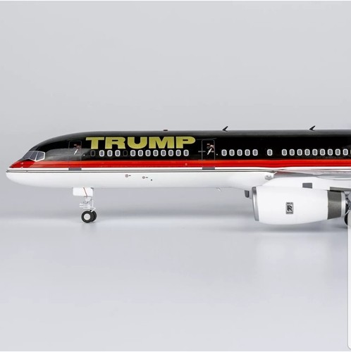 NEW NG NEXT GENERATION MODEL 1:200 scale BOEING 757-200 "TRUMP" LIVERY N757AF!!! - Picture 4 of 12