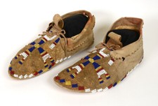 Fine Antique Cheyenne Beaded Moccasins Late 19th Century -  10"