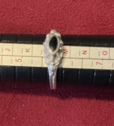 Vintage Sterling silver And Onyx Ring Size 6 - Picture 3 of 10