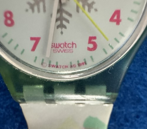 Reloj RELOJ Vintage 1991 Cara de Nieve Banda de Invierno Damas RARO ¡Nueva Batería Funciona! - Imagen 3 de 11