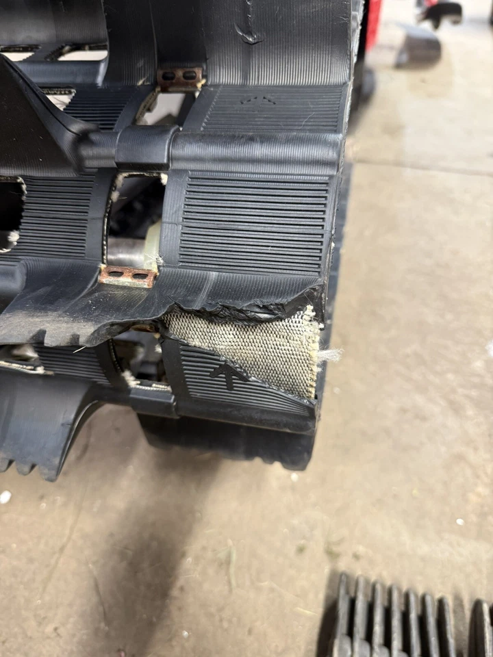 SKI-DOO Summit x 800R pista 504152801 16x163x2.2 16" x 162" x 2.2" 2.86 fs Foto 3 de 3