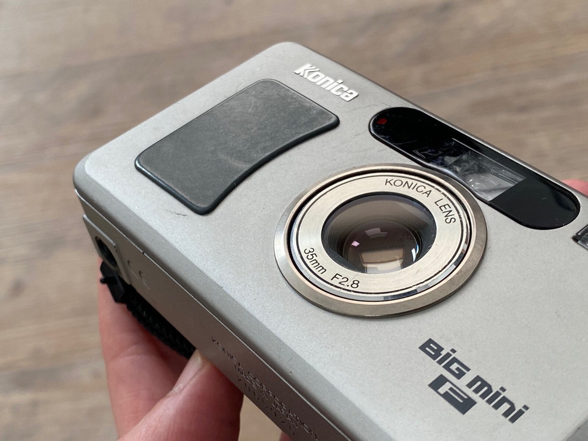 USED] KONICA BIG MINI F (f/2.8) 35mm Point And Shoot Film