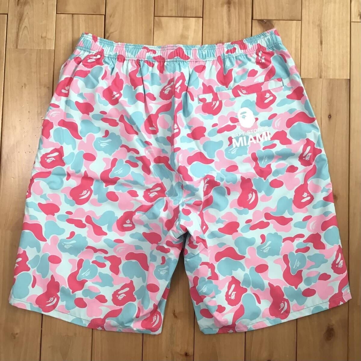 BAPE 迷彩ショートパンツ MIAMI Miami store camo BAPE beach shorts A Bathing Ape Size L | eBay