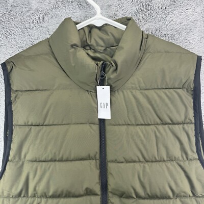 GAP Men's Cold Control Relaxed Size Large Puffer Vest in Olive