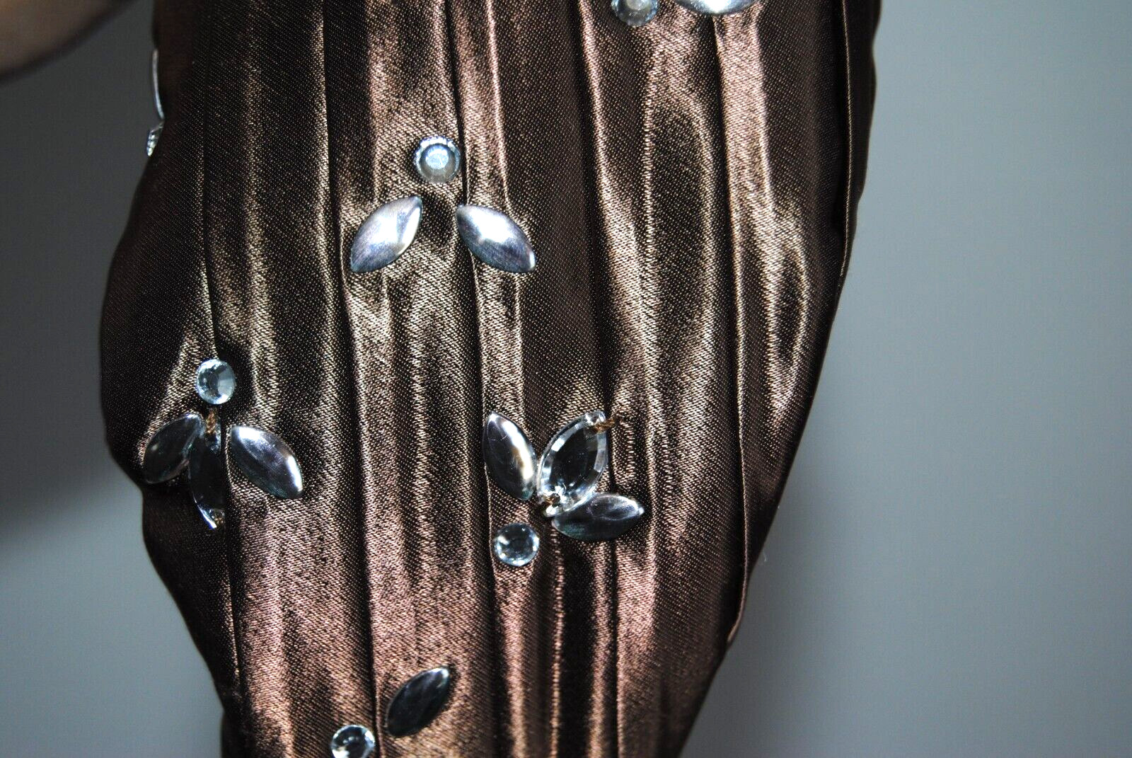 NWOT LELE SADOUGHI Greta Crystal Honeybee Ruched Root Beer Headband Women's $195