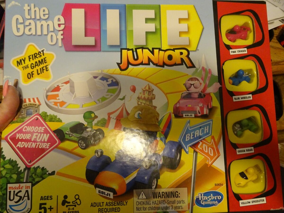 the Game of Life Junior Board Game, Game for Kids Ages 5 and up, for 2-4  Players 