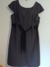 Studio I sage green sleeveless belted women's dress size petite 14 P SALE 