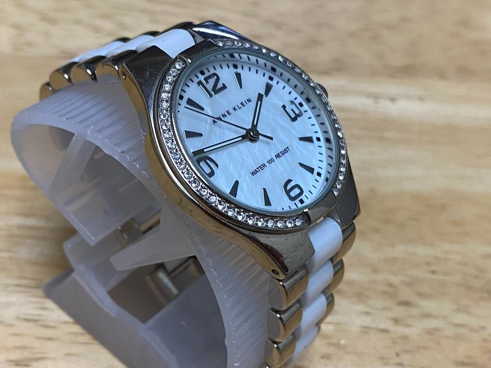 Reloj Anne Klein 10/9119 Dama 30m Cerámica Plata MOP Analógico Cuarzo ~ Batería Nueva Foto 3 de 4