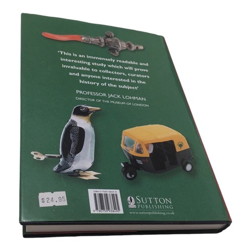 THE HISTORY OF TOYS: FROM SPINNING TOPS TO ROBOTS By Deborah Jaffe - Hardcover - Imagen 2 de 4