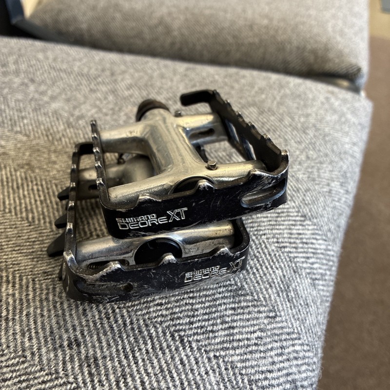 Shimano Deore XT PD-M735 Pedals Platform Mountain MTB