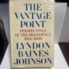 📘 The Vantage Point LBJ Hardcover 1963–69 Lyndon Johnson JFK Vietnam VERY GOOD