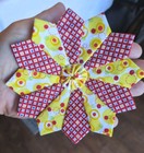 12 Mini Dresden Plate Quilt Blocks. 5 In Finished Edges Pre Washed — photo 2